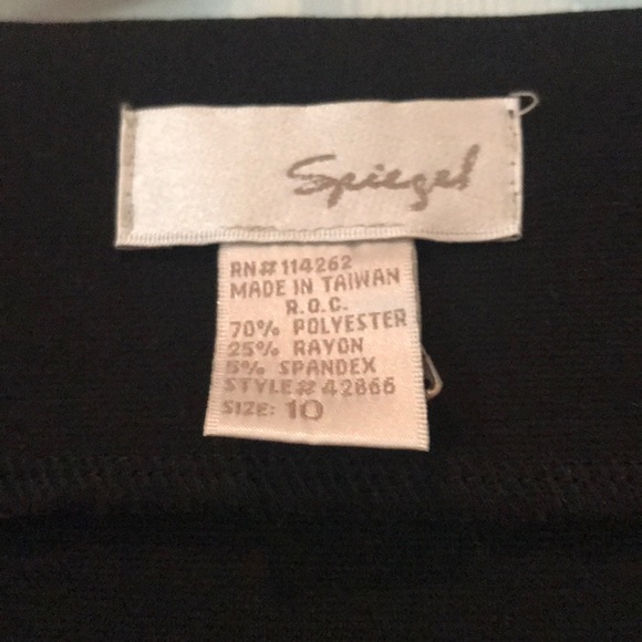 Top - Picture 2 of 2